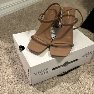 Aldo heels brand new size 8.5